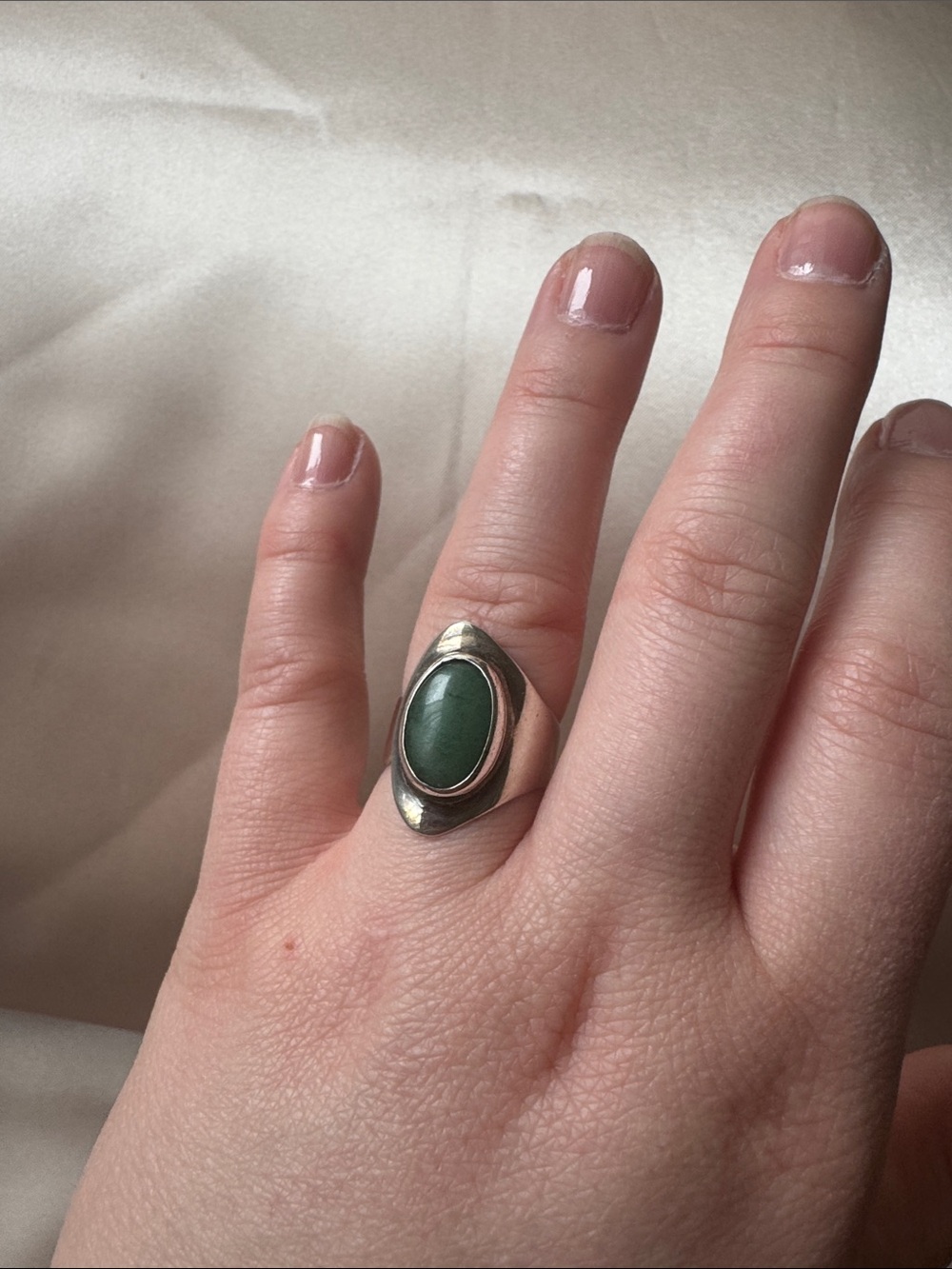 🟢 💎 Jade Sterling Ring - Size 7 🟢